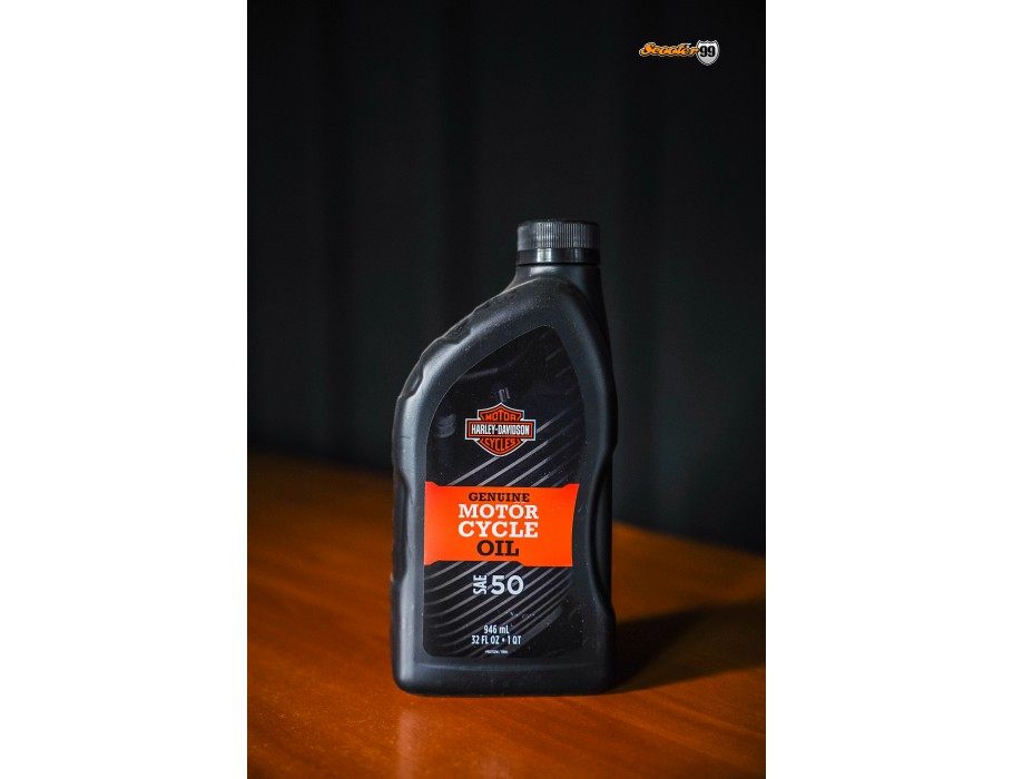 Harley Davidson SAE 50 Genuine Motorcycle Oil